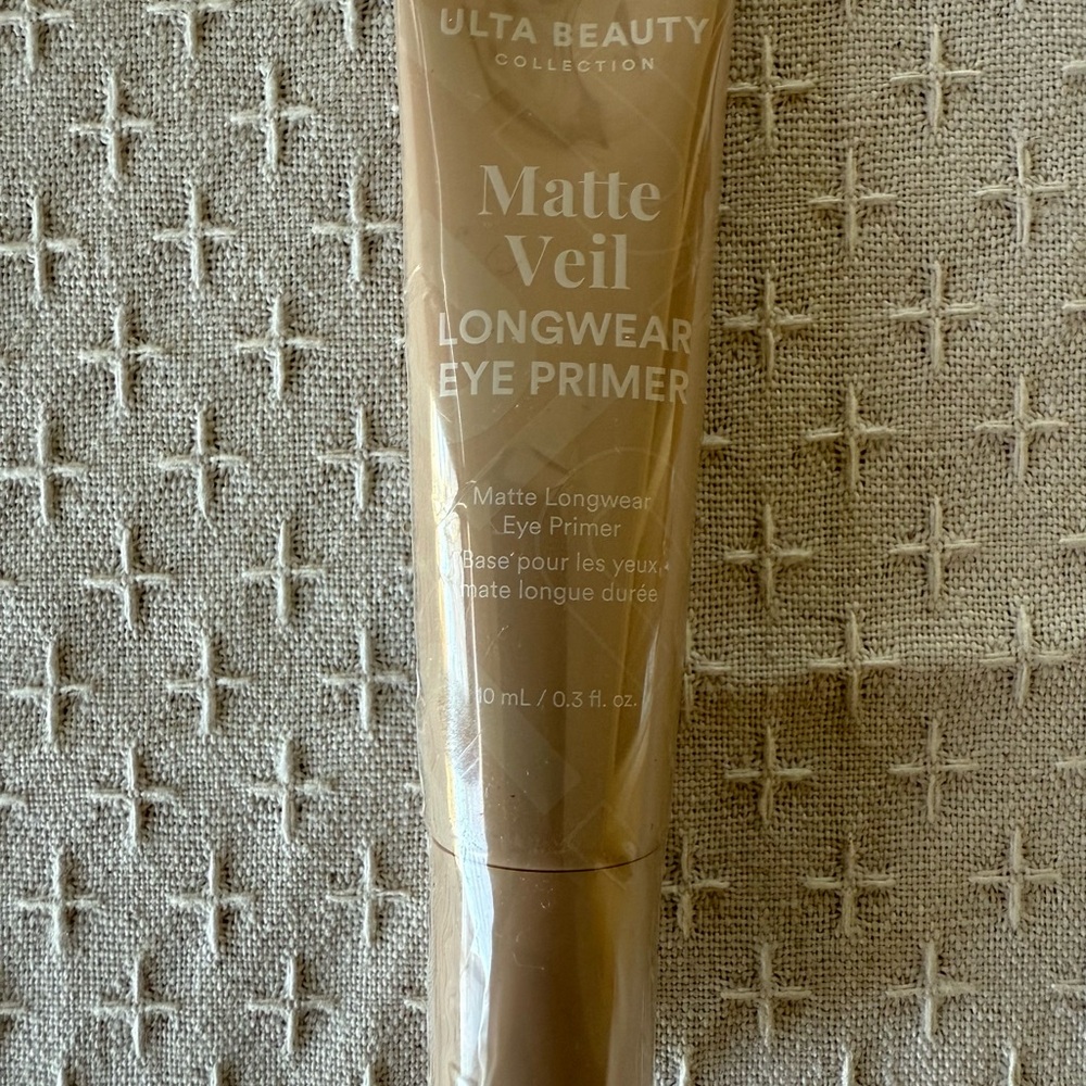 Ulta Beauty Matte Veil Longwear Eye Primer - Tan